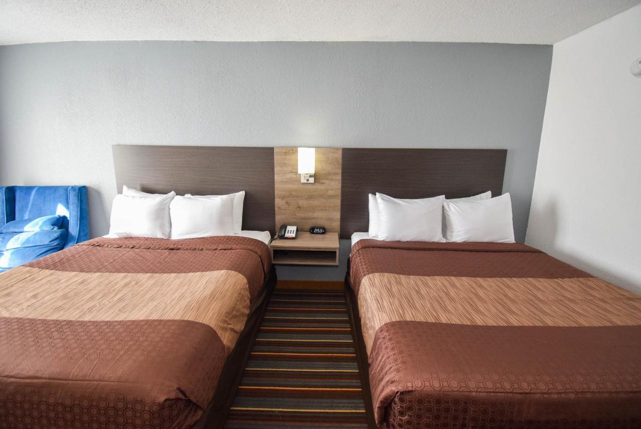 Quality Inn & Suites Сълфър Спрингс Екстериор снимка