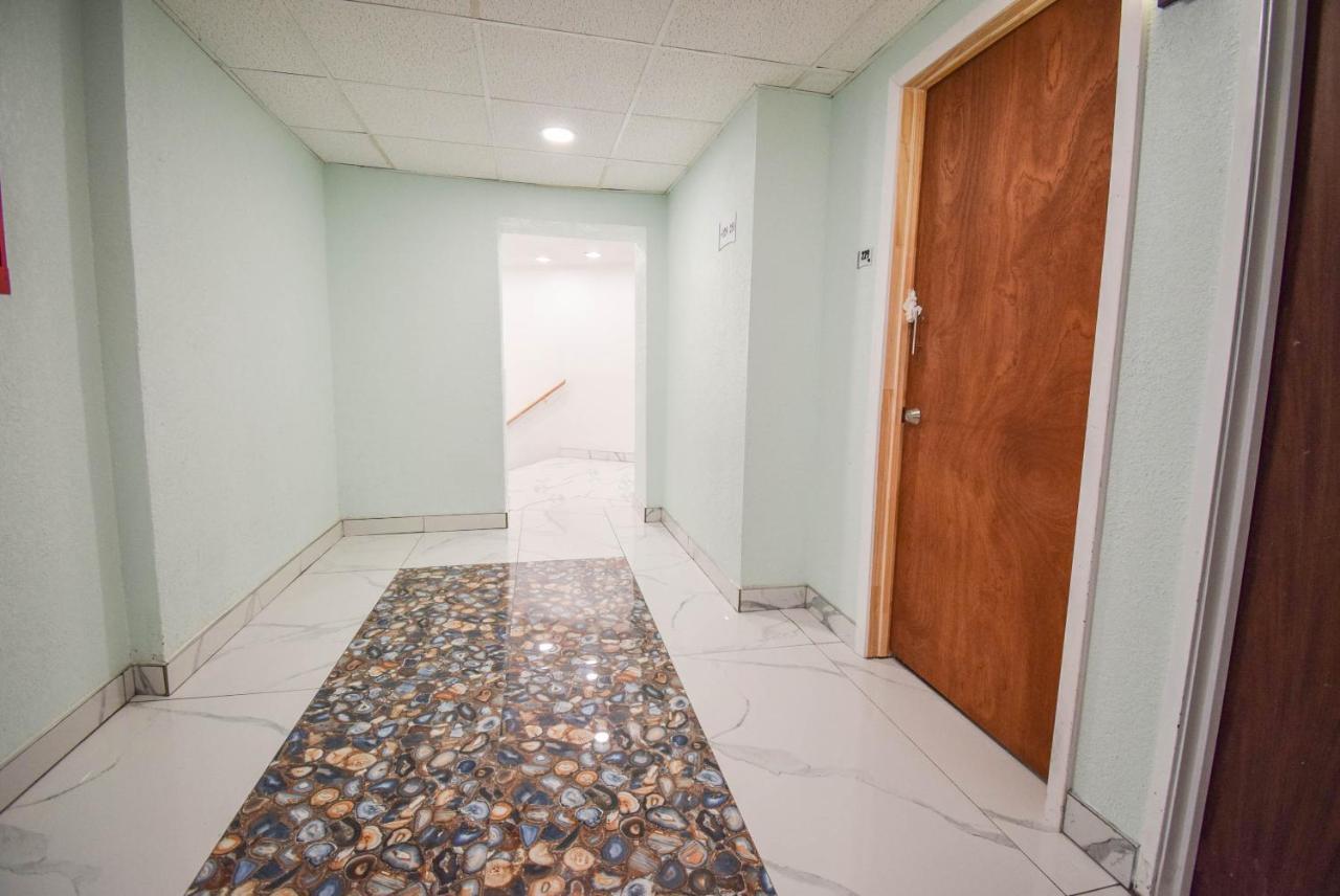 Quality Inn & Suites Сълфър Спрингс Екстериор снимка