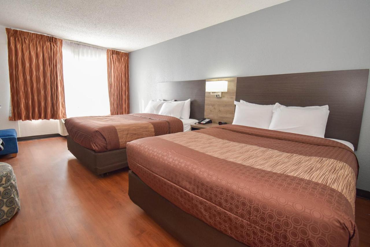 Quality Inn & Suites Сълфър Спрингс Екстериор снимка
